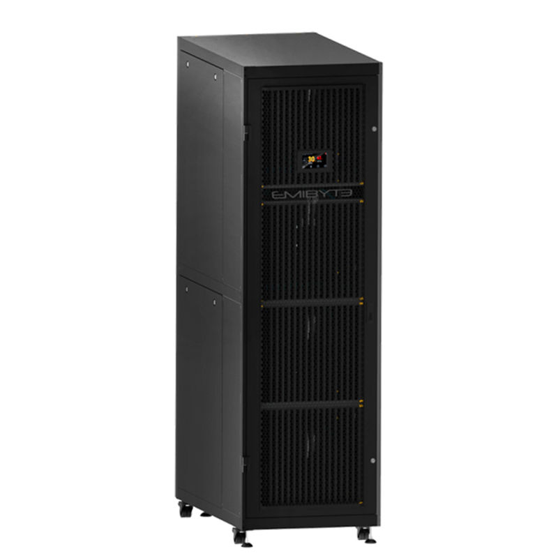 IRWU, Inrow dataromskabinett i bredde 30 og 60 cm for isvannskjøling